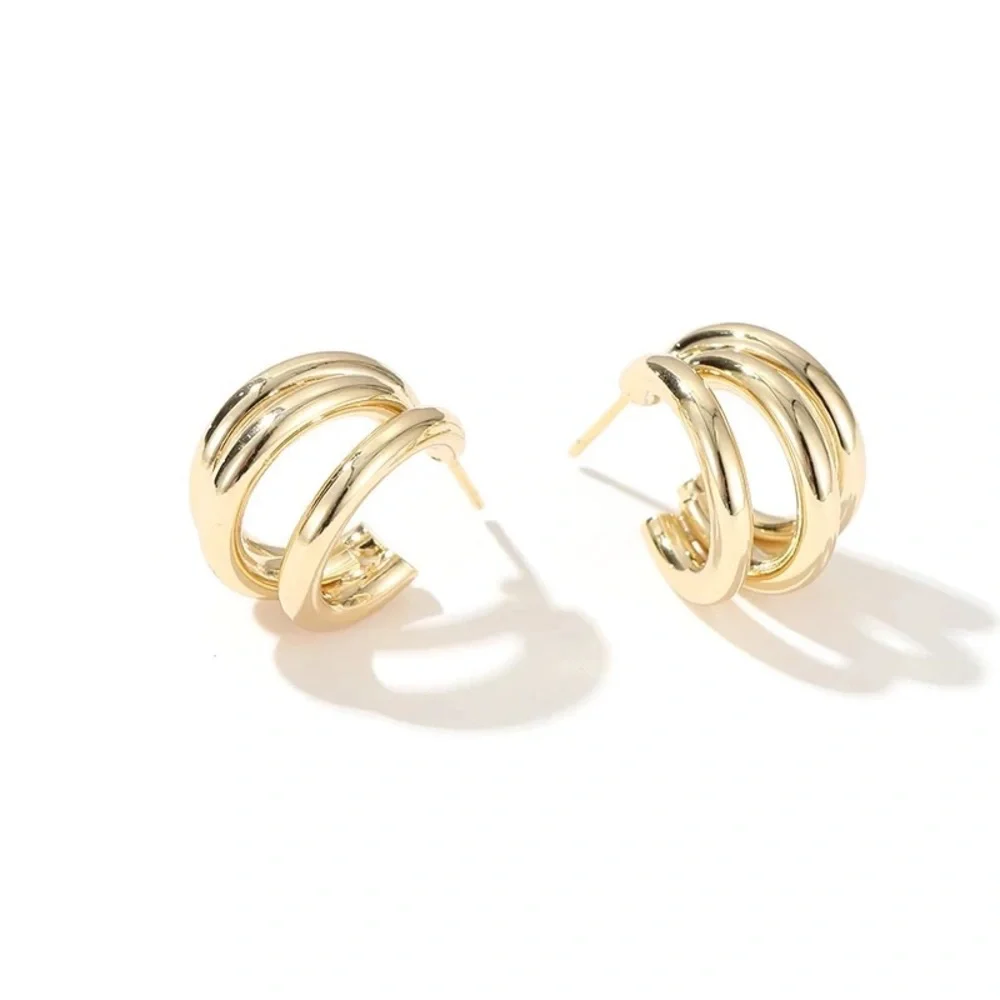 Gold Color Hoop Earrings - Picture 6 of 7